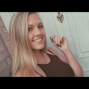 Meet your Posher, Tessa